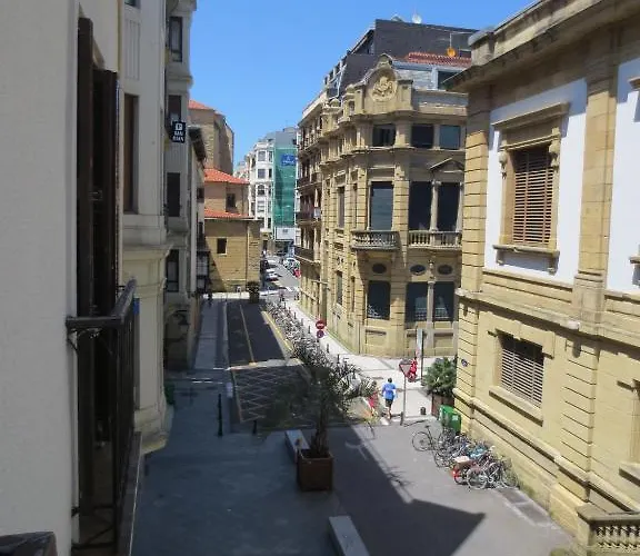 Gurtxu By Sun Sebastian Сан-Себастьян