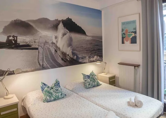 Gurtxu By Sun Sebastian *